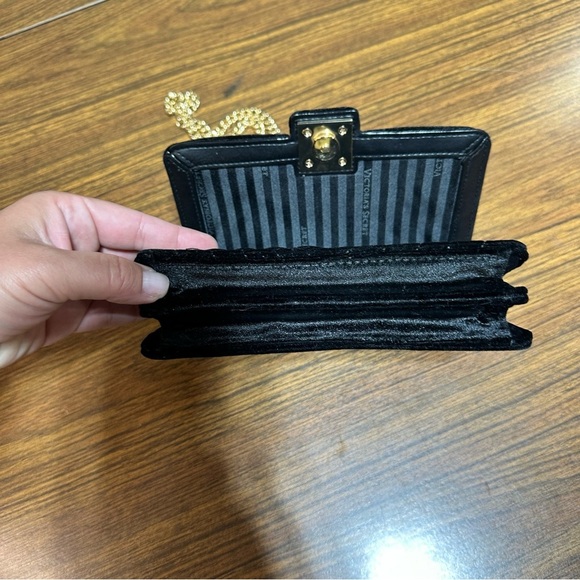 Victoria's Secret Quilt small Shoulder Bag Black Velvet Studded classic romantic - Picture 6 of 11